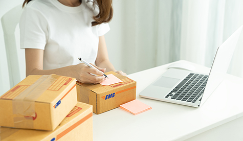 Online shopper with SPS items